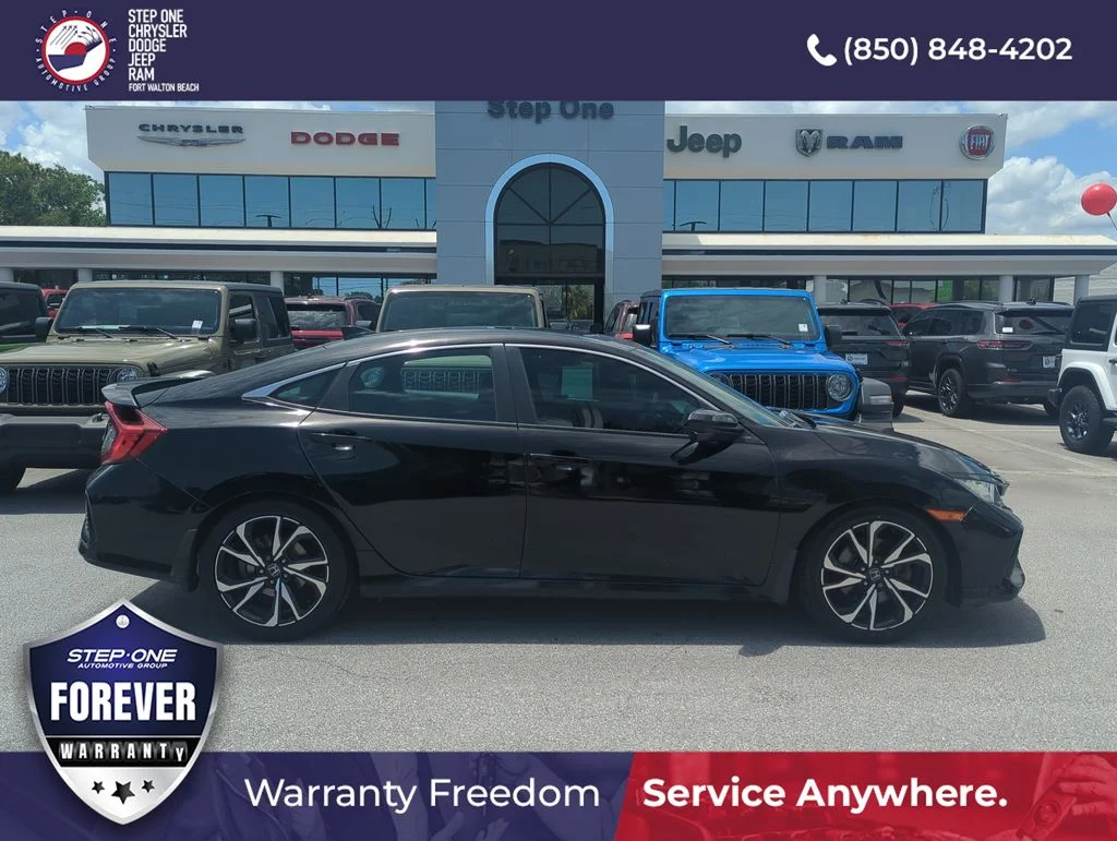 Used 2017 Black Honda Si image 7