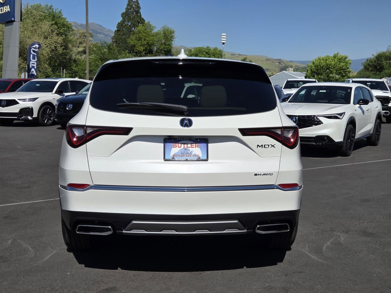 New 2026 Platinum White Pearl Acura AWD image 6