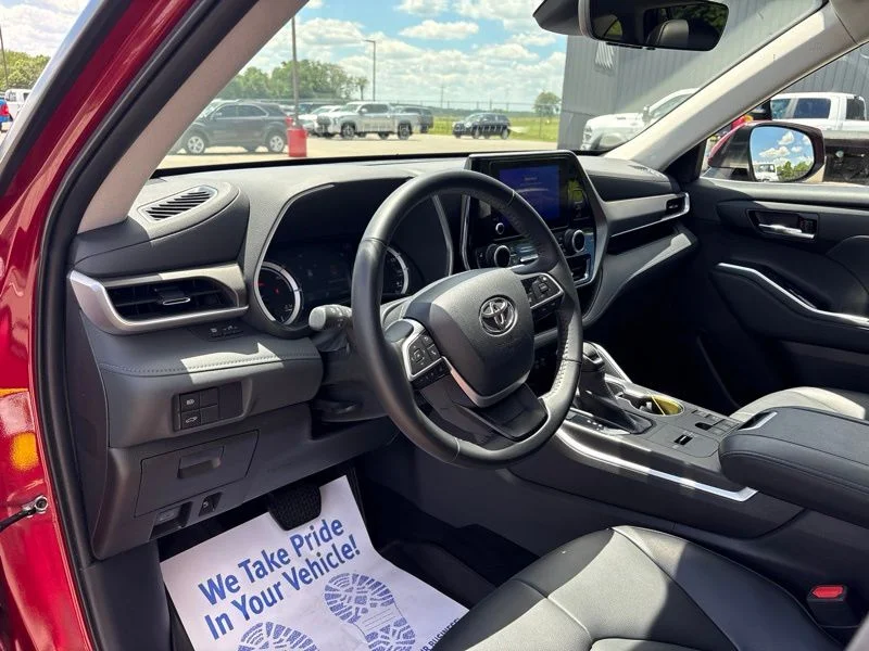 Used 2023 Red Toyota XLE image 25