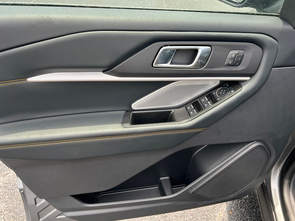 New 2026 Gray Ford Tremor image 11