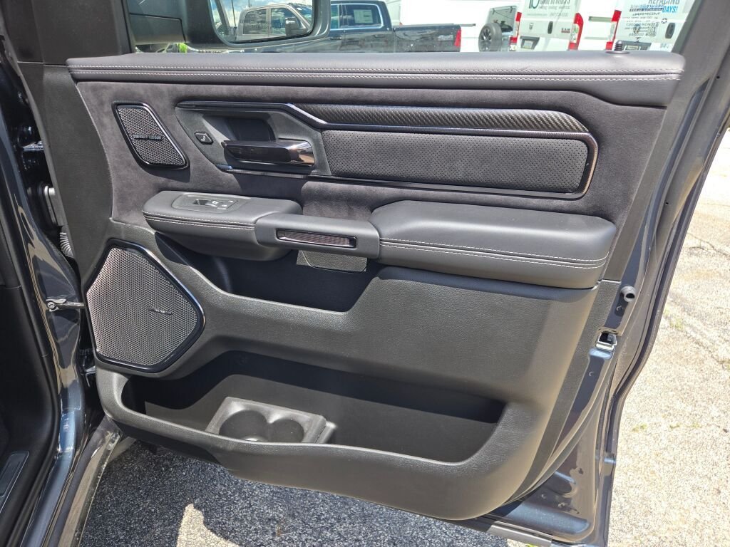 New 2026 Forged Blue Metallic Exterior Paint RAM RHO image 7