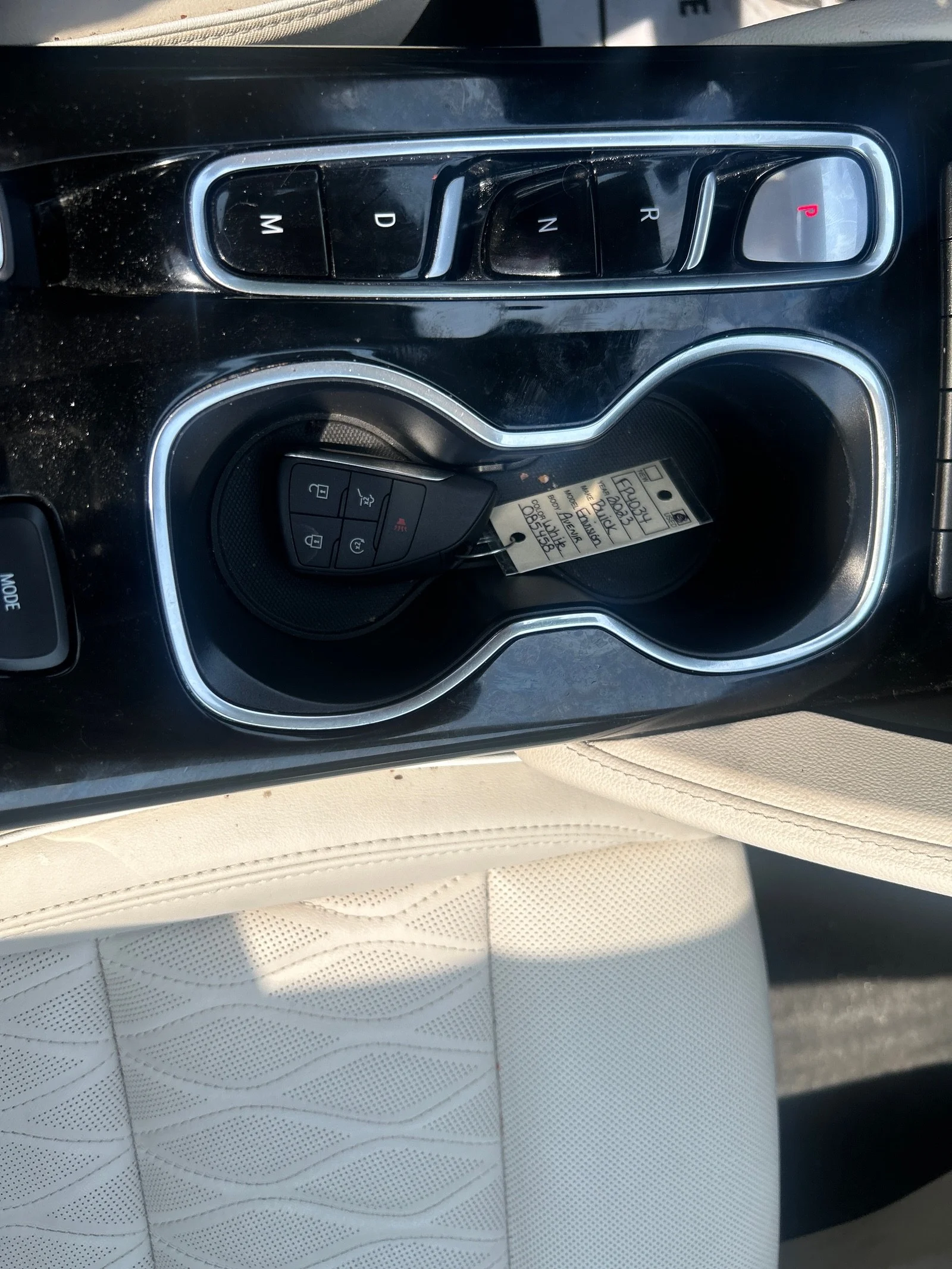 Used 2023 White Buick Avenir image 23