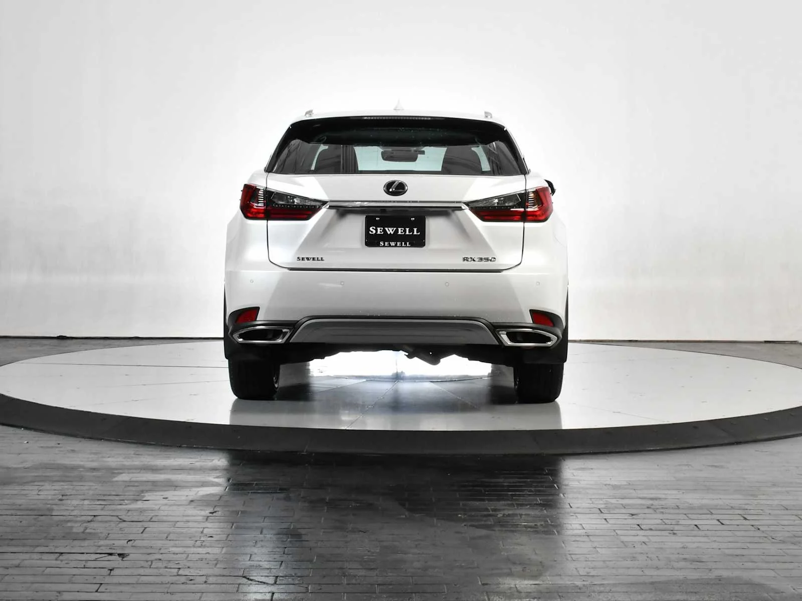 Certified Used 2022 Eminent White Pearl Lexus  image 5