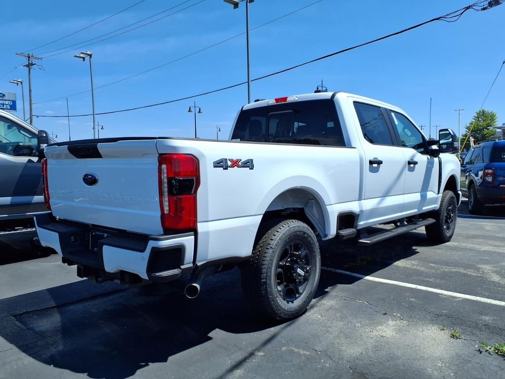 New 2026 Oxford White Ford F-250® XL image 7