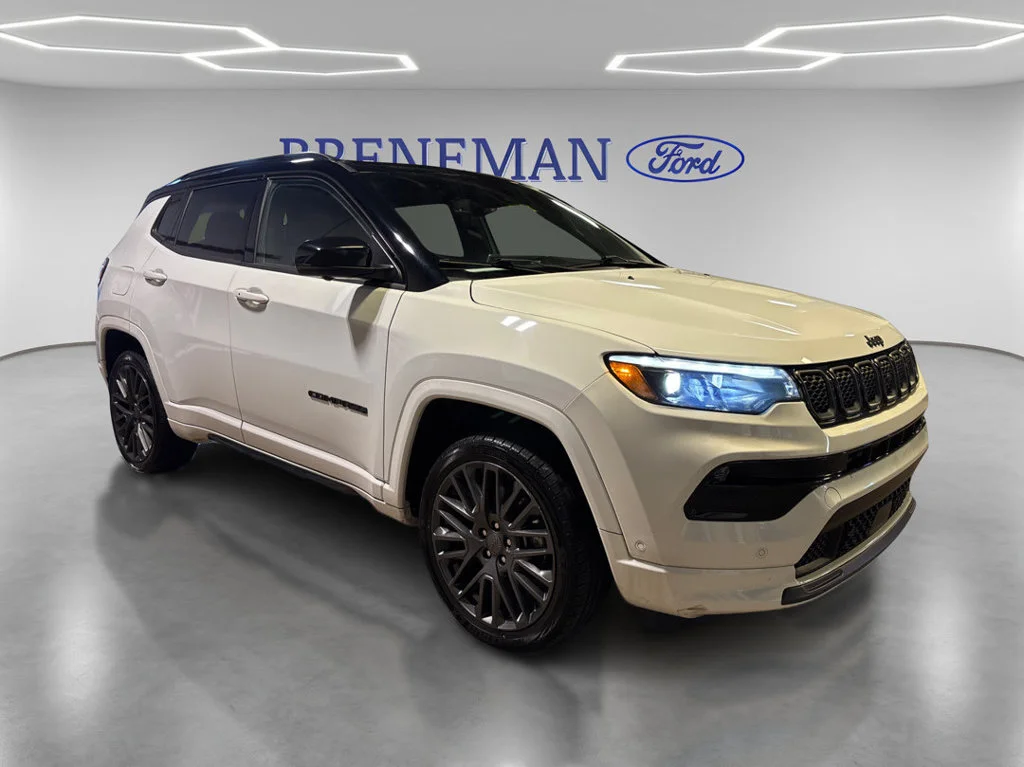 Used 2023 Bright White Clearcoat Jeep High Altitude image 3