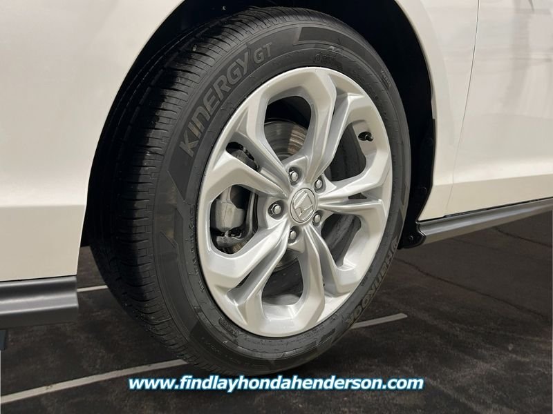 2025 Honda Accord LX - Photo 10
