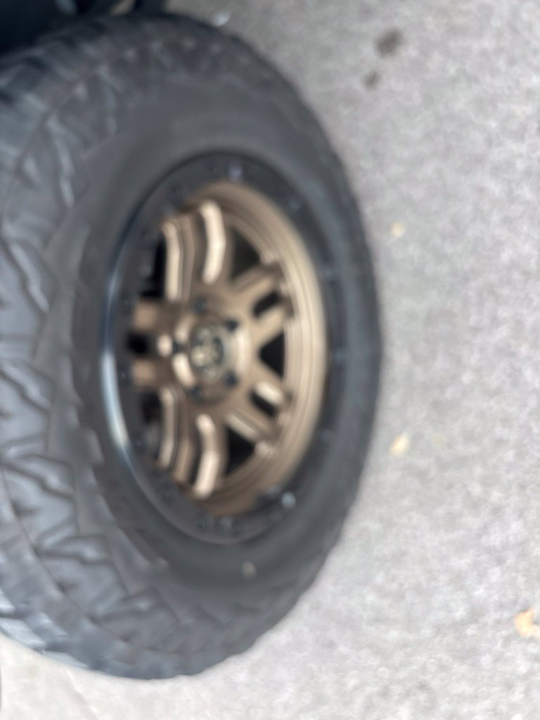 Certified Used 2021 Gray Jeep Overland image 19