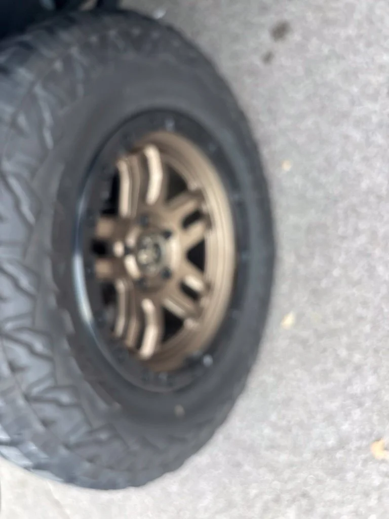 Used 2021 Gray Clearcoat Jeep Overland image 19
