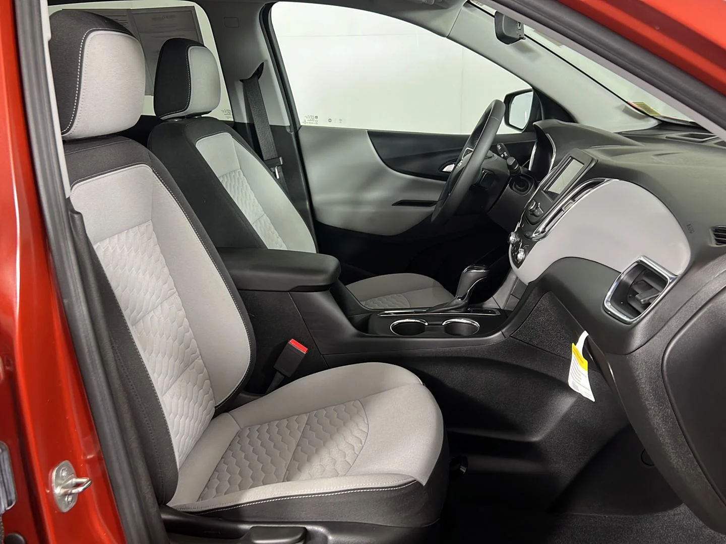 Used 2020 CAYENNE ORANGE METALLIC Chevrolet LT image 23