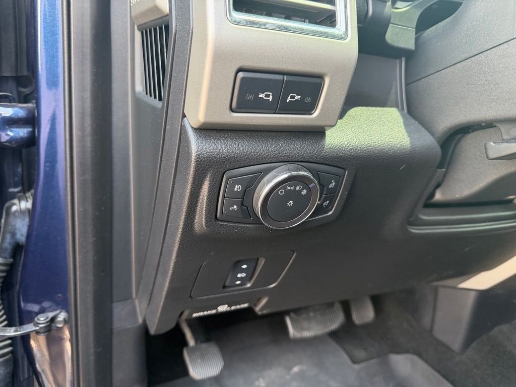 Used 2017 Blue Ford Lariat image 13