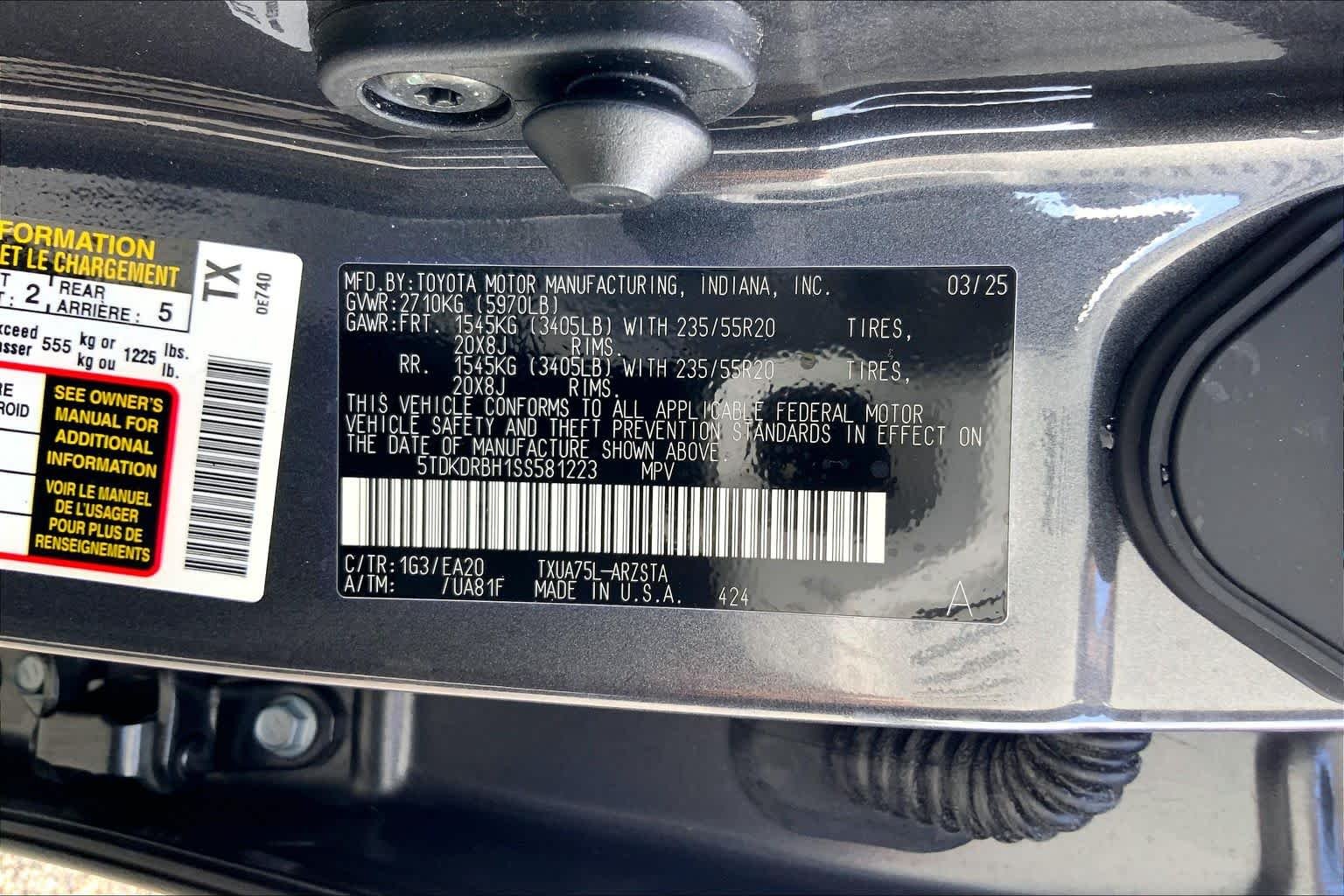 Used 2025 Magnetic Gray Metallic Toyota XSE image 36