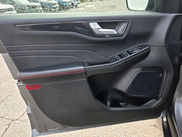 Used 2023 Gray Ford ST-Line Select image 25