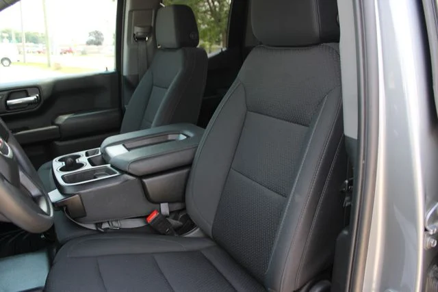 Used 2023 Silver GMC Pro image 16