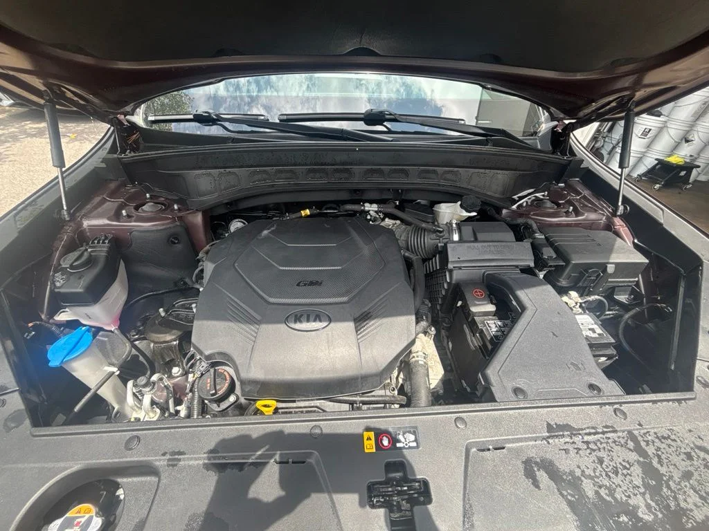 Used 2021 Purple Kia LX image 10