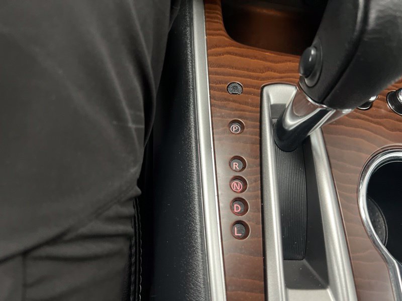 Used 2017 White Nissan Platinum image 30