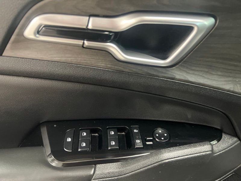 Used 2023 Gray Kia X-Line image 18
