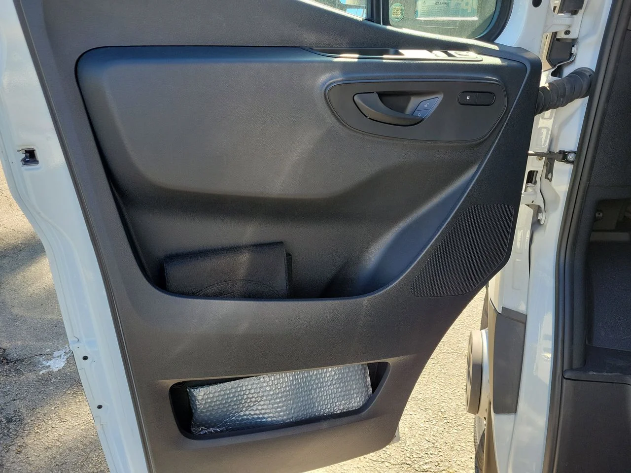 2024 Mercedes-Benz Sprinter Cab Chassis Base - Photo 13