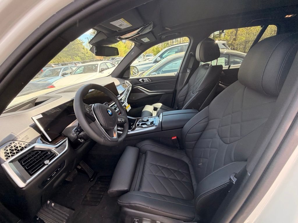 New 2026 Alpine White BMW xDrive40i image 5