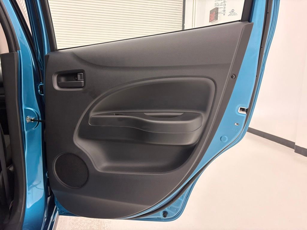 Used 2024 Blue Mitsubishi ES image 28