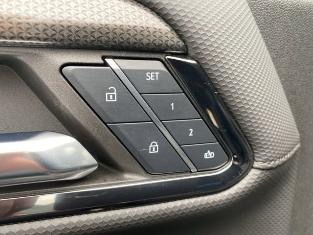 2024 Chevrolet Silverado 1500 ZR2 - Photo 17