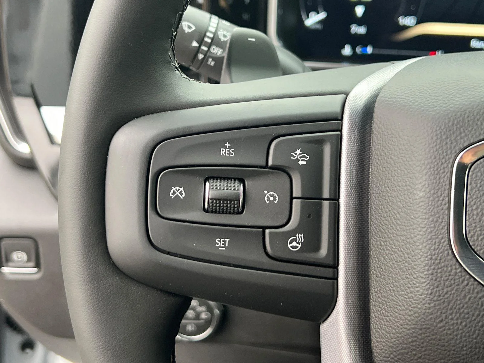 2026 GMC Sierra 1500 SLT - Photo 17