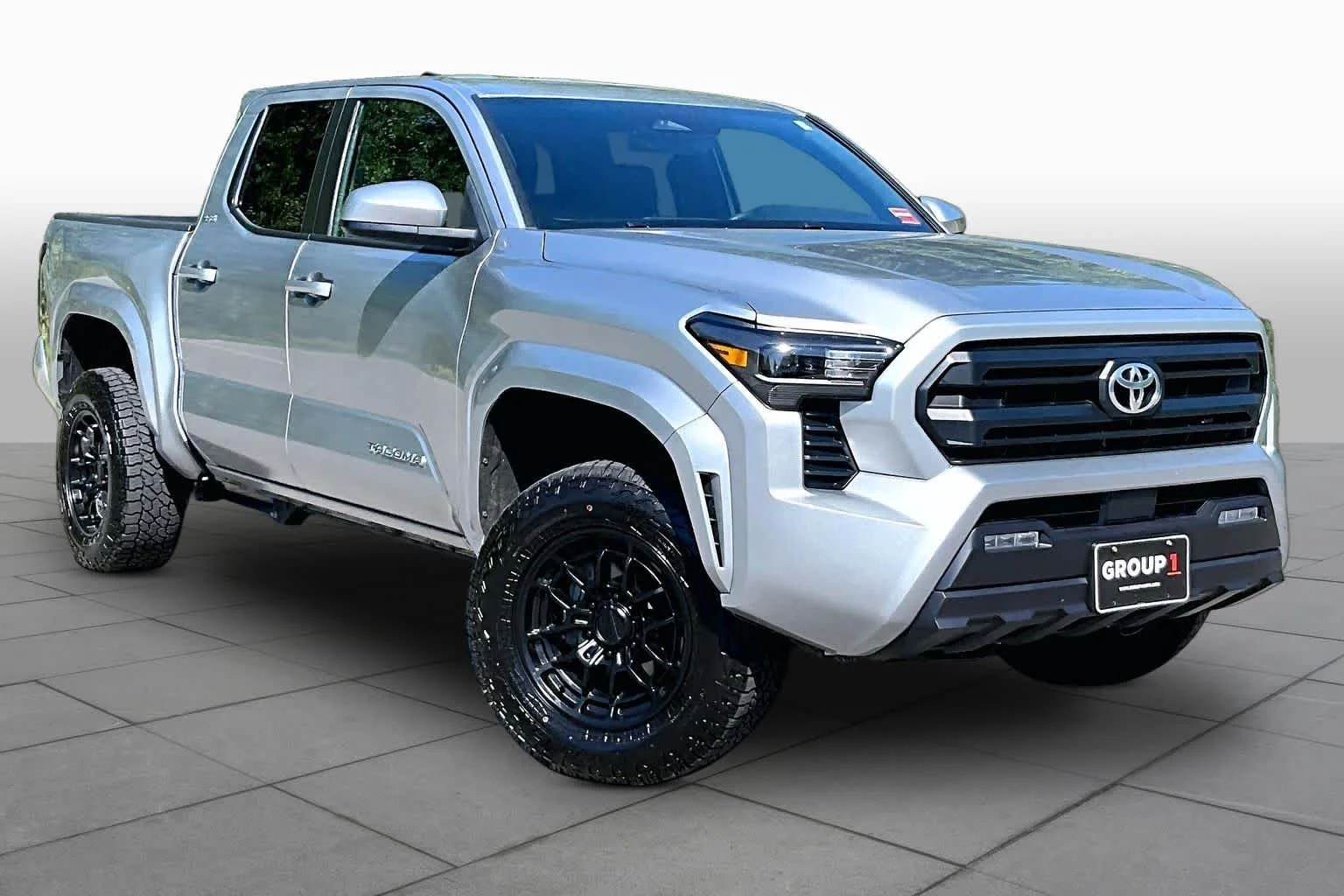 Used 2025 Celestial Silver Metallic Toyota SR5 image 3