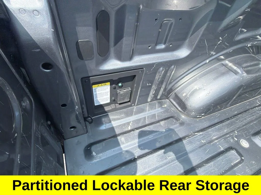 Used 2024 Gray Ford XLT image 17
