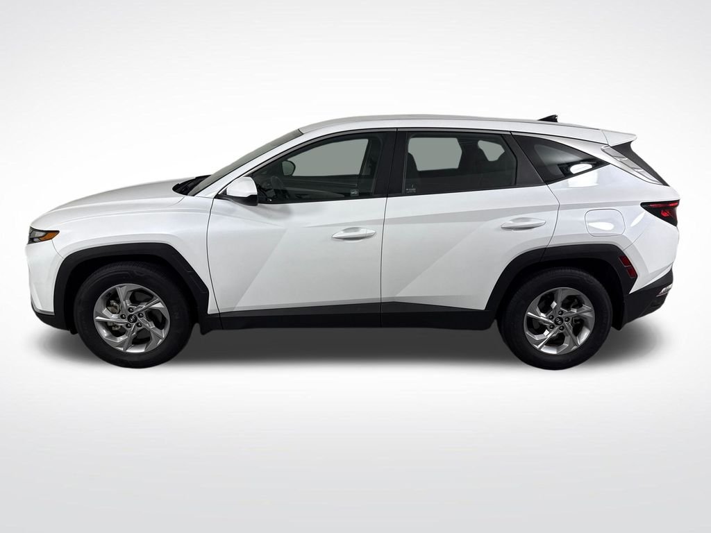 2022 Hyundai Tucson SE - Photo 8