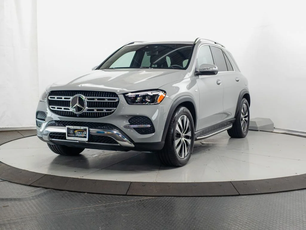 Used 2025 MANUFAKTUR Alpine Gray Mercedes-Benz GLE 450e image 3