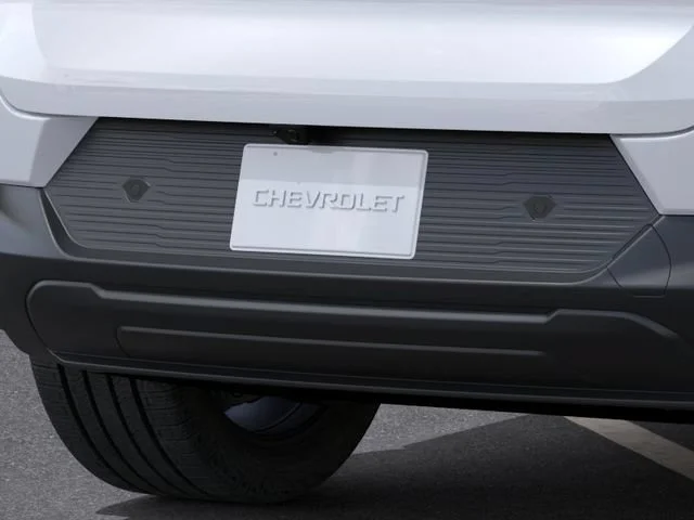 New 2026 Summit White Chevrolet LT image 14