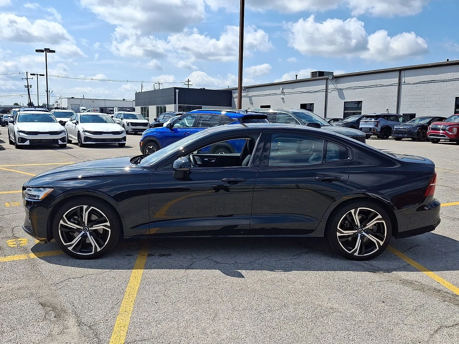 Used 2024 Black Volvo Ultimate image 5