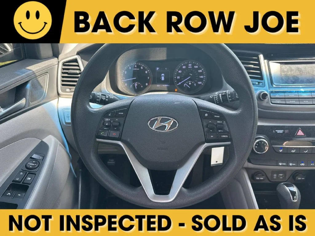 Used 2016 Black Noir Pearl Hyundai SE image 15