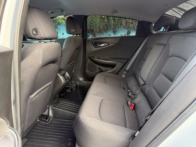 Used 2021 Summit White Chevrolet LT image 14