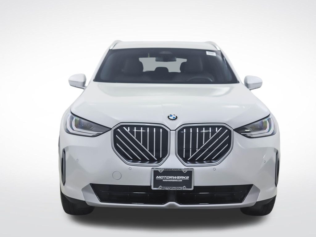 Used 2026 White Metallic BMW 30 xDrive image 9