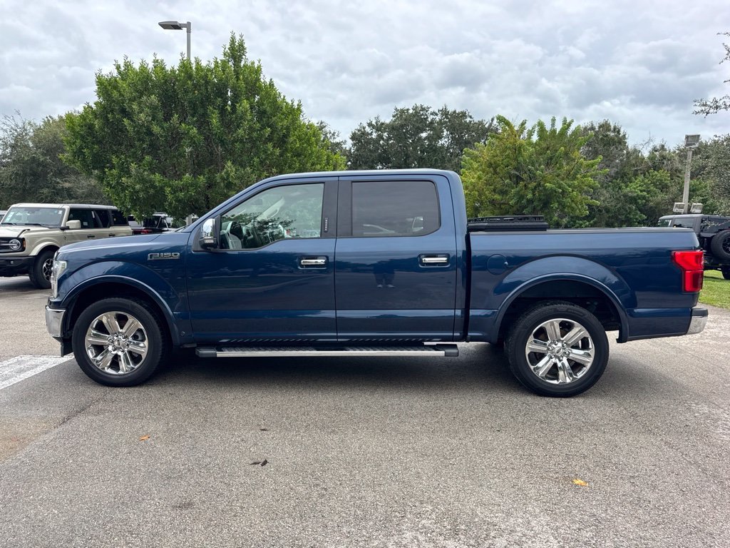 Used 2019 Blue Ford Lariat image 8