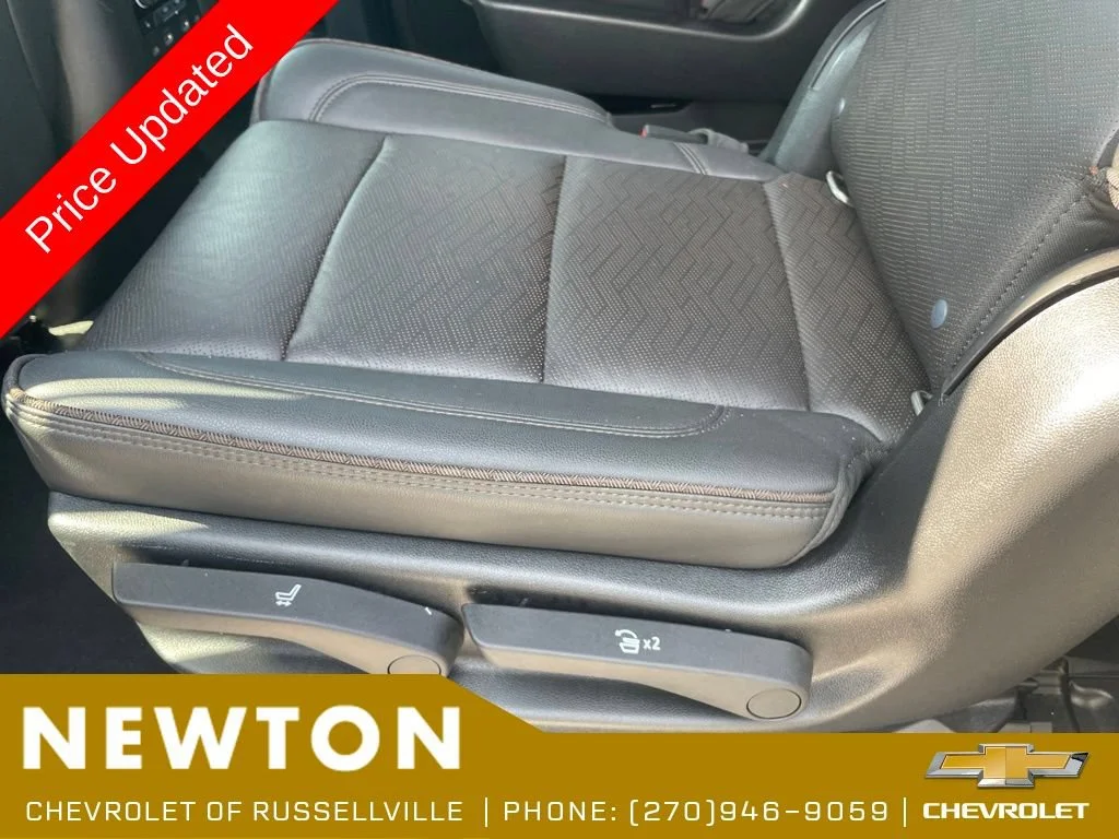 Used 2021 GRAYWOOD METALLIC Chevrolet High Country image 36
