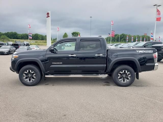 Used 2022 Black Toyota TRD Off-Road image 9