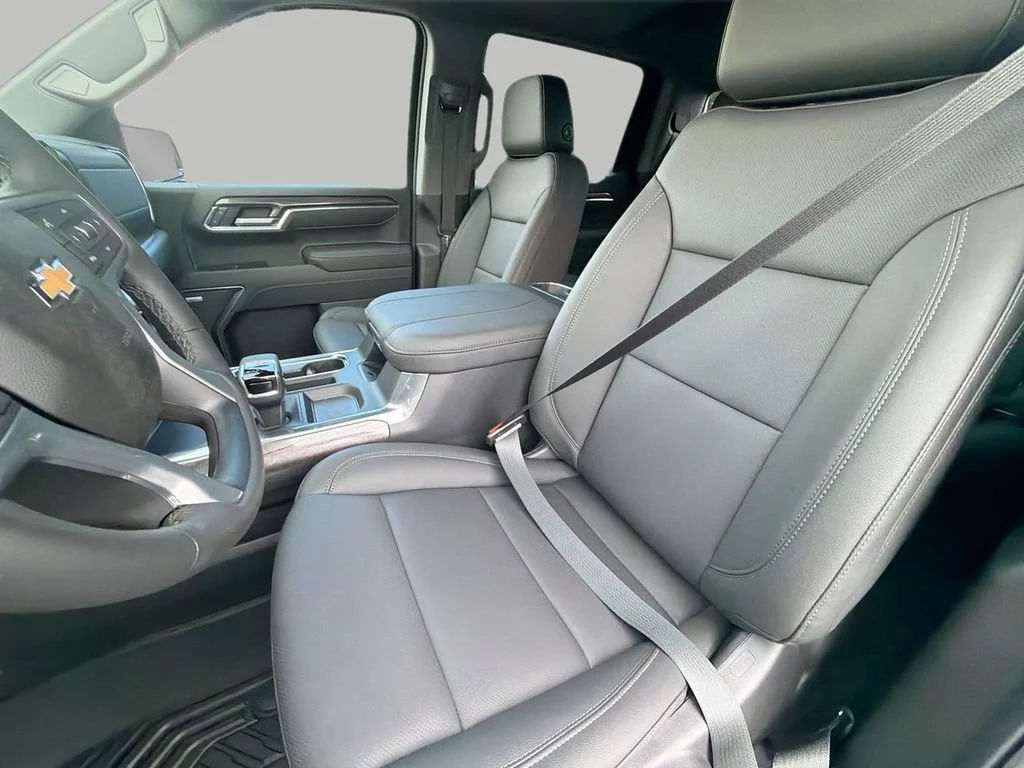 New 2026 Sterling Gray Metallic Chevrolet LTZ image 17