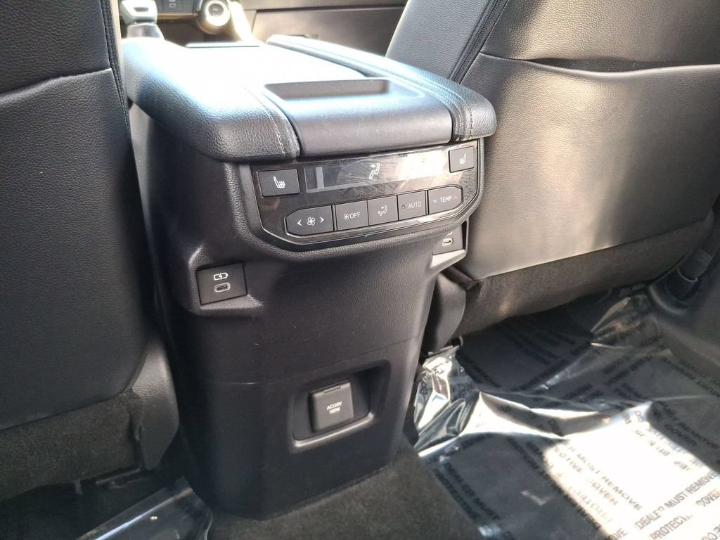 Used 2025 Toyota Grand Highlander SUV