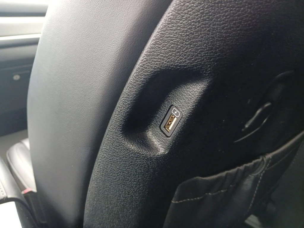Used 2021 Silver Kia S image 30