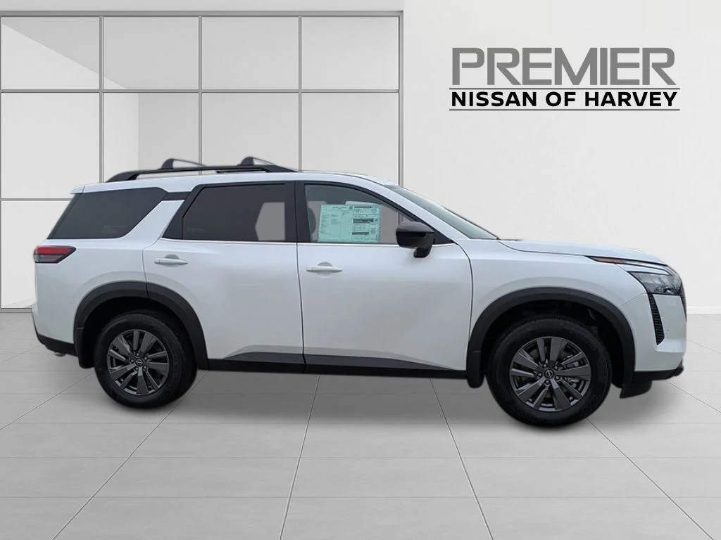 New 2026 Everest White Pearl TriCoat Nissan SV image 6