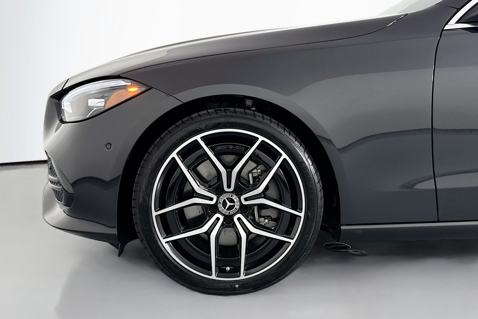 New 2026 Graphite Grey Metallic Mercedes-Benz C 300 Sedan image 9