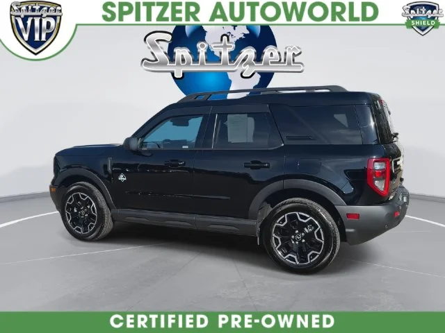 Used 2025 Black Ford Outer Banks image 11