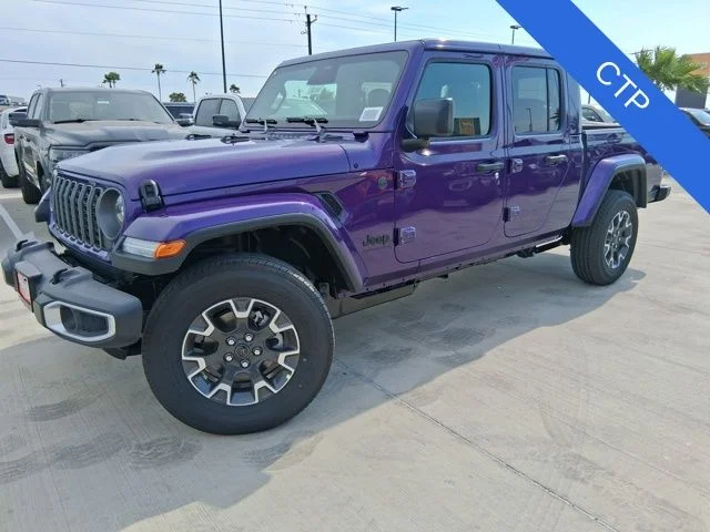 New 2026 Reign Exterior Paint Jeep Sahara image 3