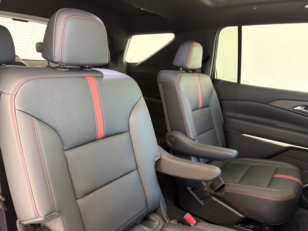 2024 Chevrolet Traverse RS - Photo 36