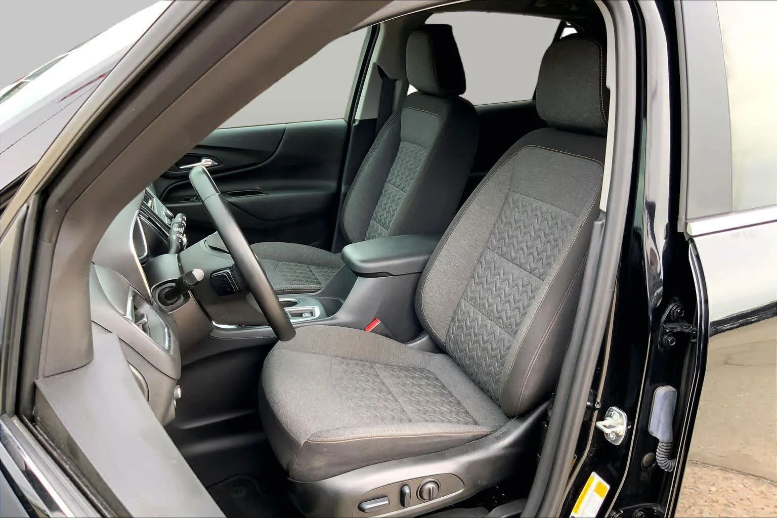 Used 2024 Mosaic Black Metallic Chevrolet LT image 8
