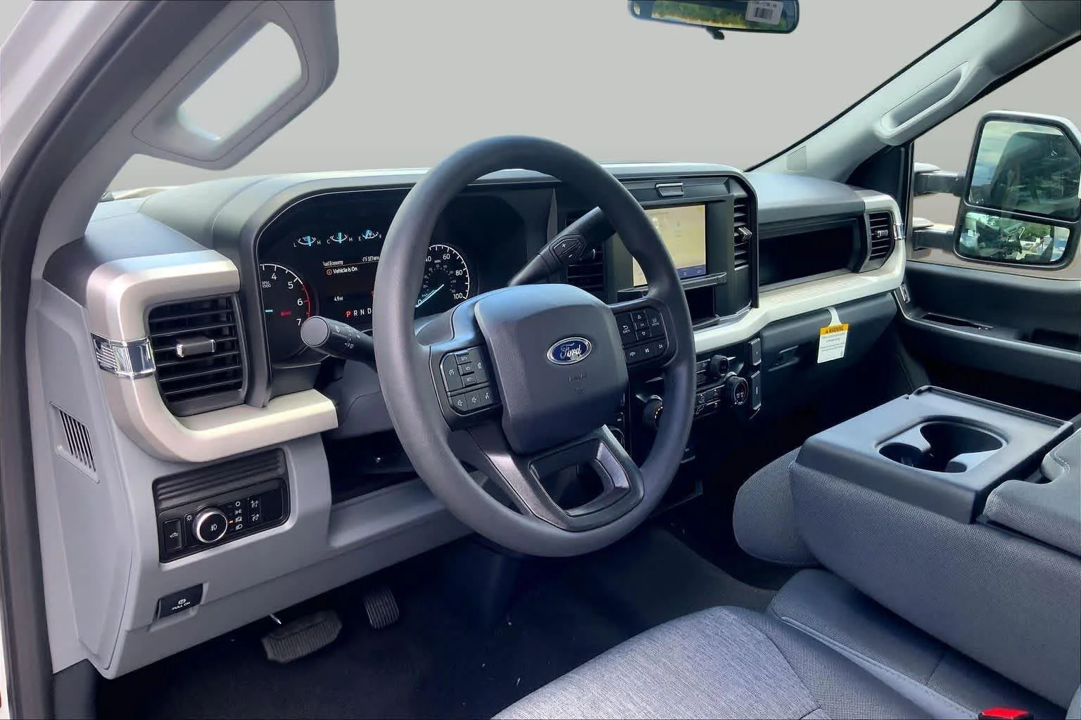 New 2026 Oxford White Ford XL image 9