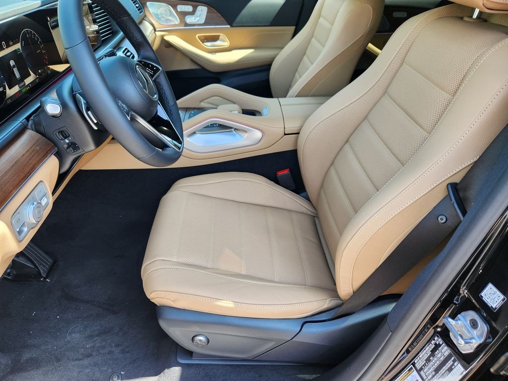 New 2026 Obsidian Black Metallic Mercedes-Benz GLE 450E 4MATIC® image 14
