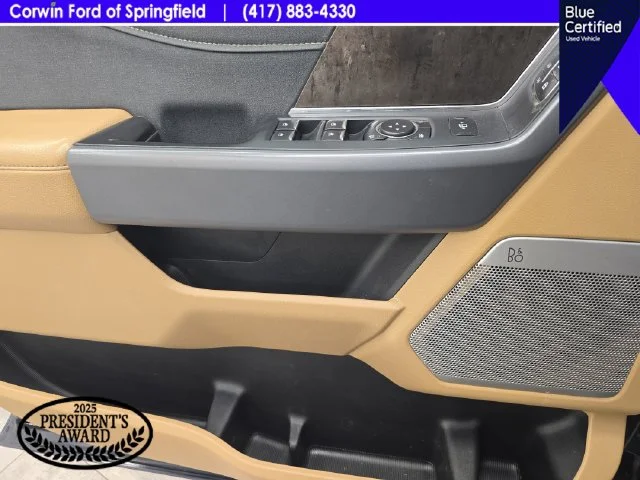 Used 2024 Blue Metallic Ford Lariat image 39