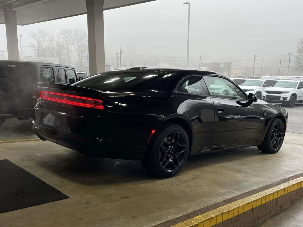 New 2026 Diamond Black Crystal Pearlcoat Dodge Scat Pack image 8